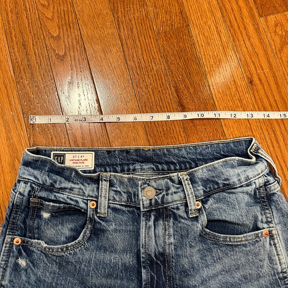 Gap Vintage Flare High Rise Jeans in Acid Wash - Picture 5 of 5